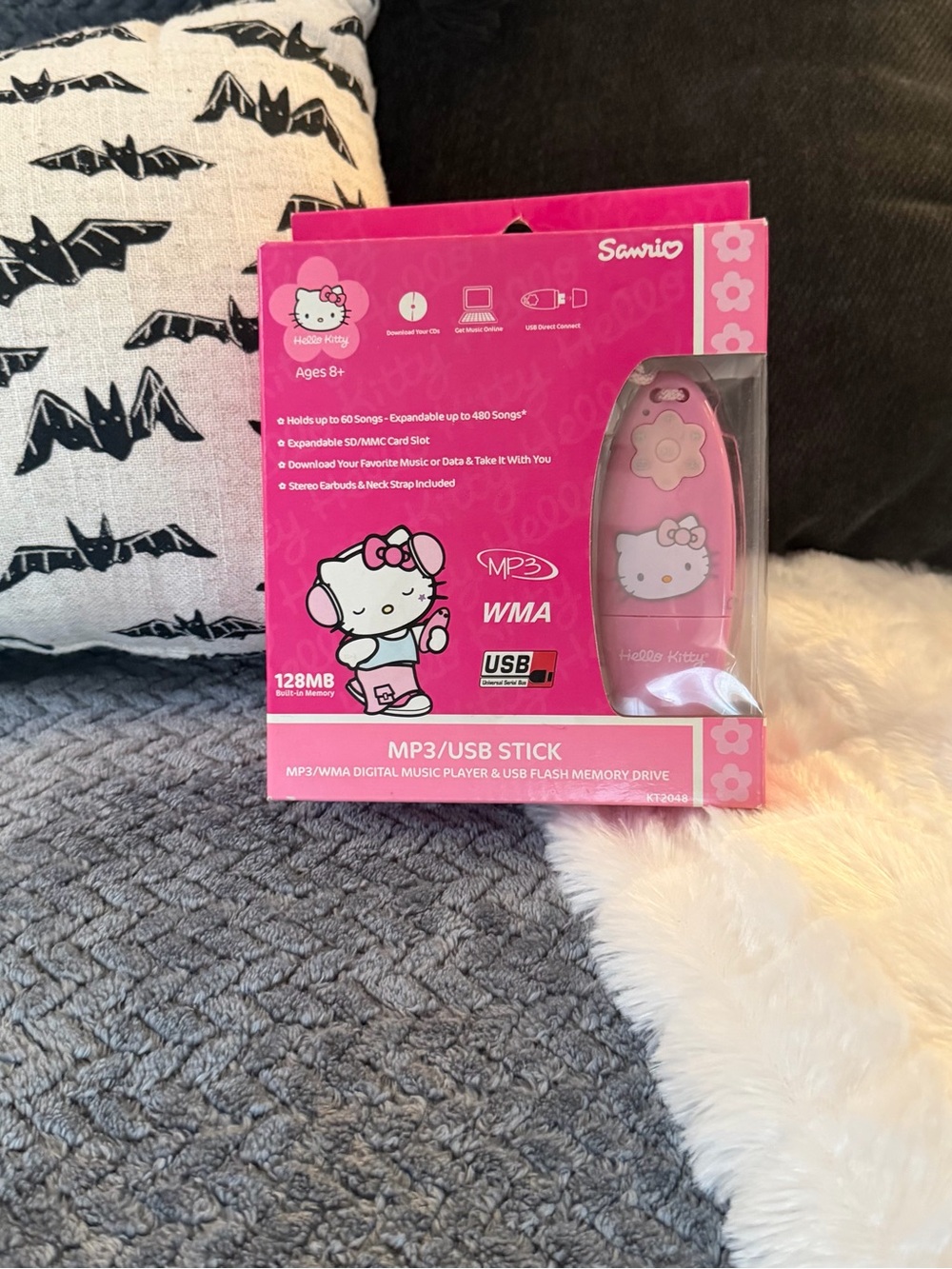 Hello Kitty MP3/USB Stick Digital Music Player 128MB